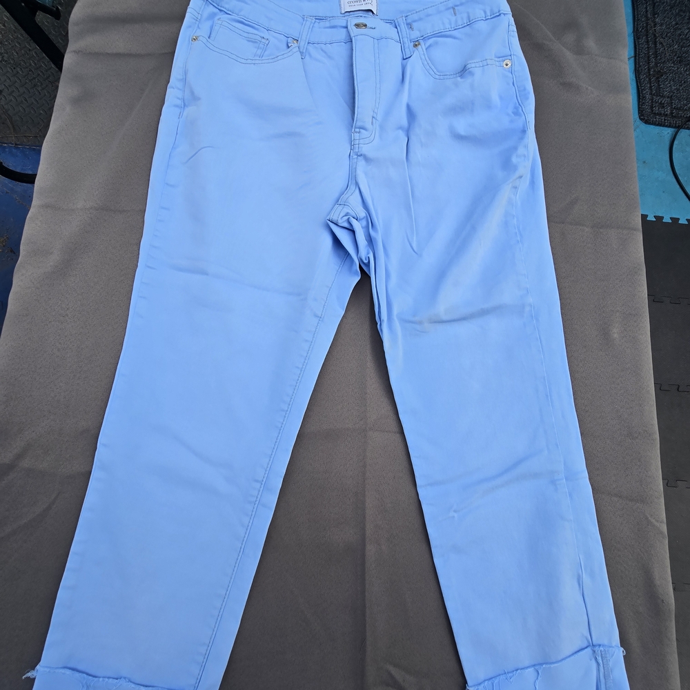 Crown & Ivy Women's Light Blue High Rise Skinny Crop Pants 12P